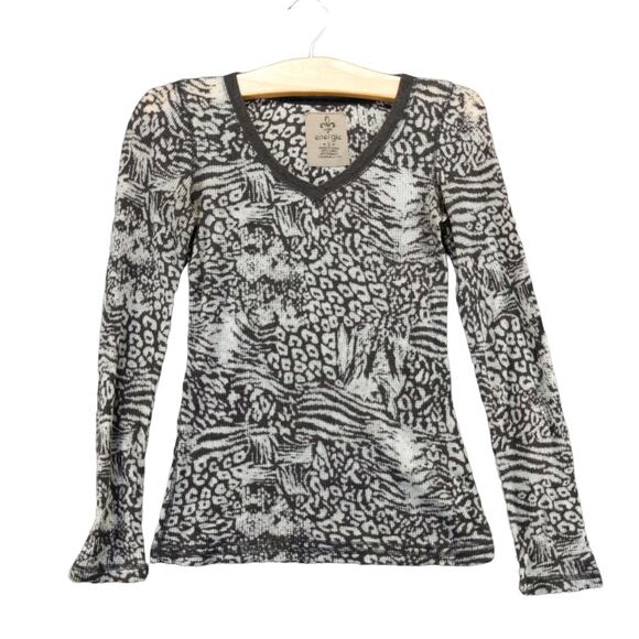 Energie Womens V Neck Top White Black Colorful Pattern Size Small - Picture 1 of 11